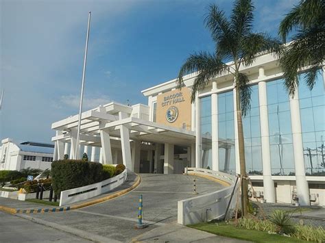 Living in Bacoor City, Philippines: Tips for Moving and Visiting.